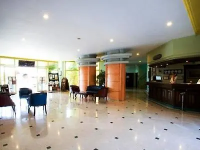Grand Faros Ξενοδοχείο 4*