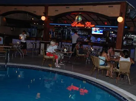 Grand Faros Ξενοδοχείο 4*