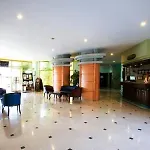 Grand Faros Ξενοδοχείο 4*