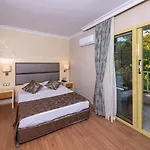 Grand Faros 4* Μαρμαρίς