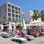 Grand Faros Ξενοδοχείο 4*