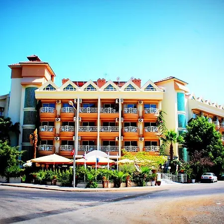 Grand Faros 호텔 말마리스