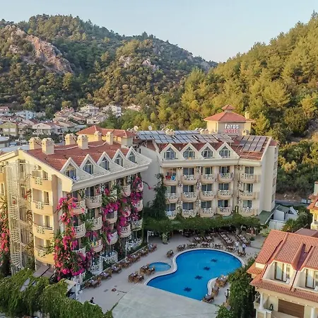 Grand Faros فندق