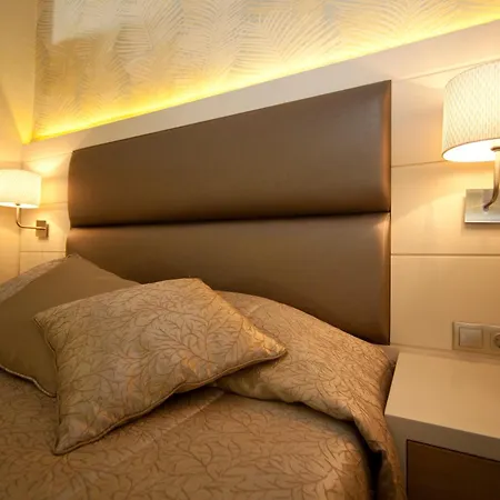 Grand Faros 4* مرمريس